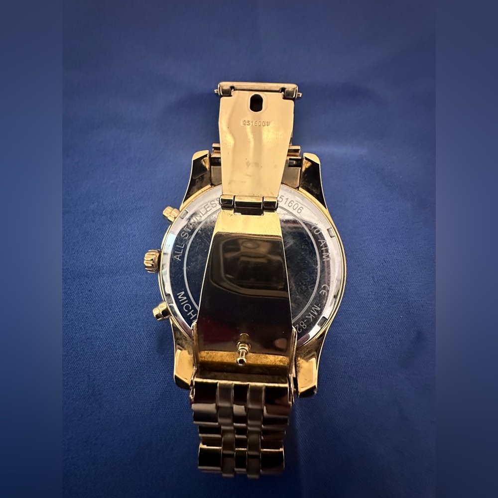 Michael Kors - Picture 5 of 10